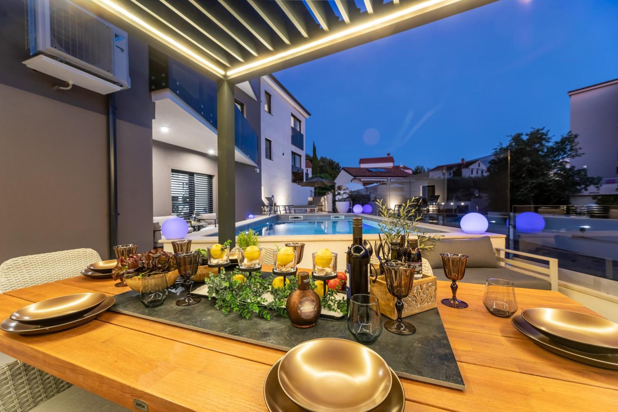 Villa Aurea Apartments Malinska De Luxe Exterior photo