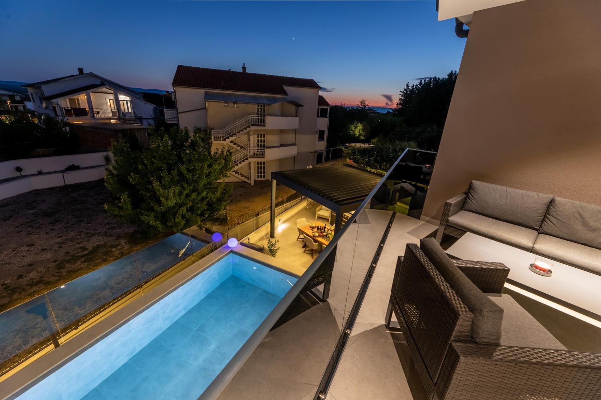 Villa Aurea Apartments Malinska De Luxe Exterior photo