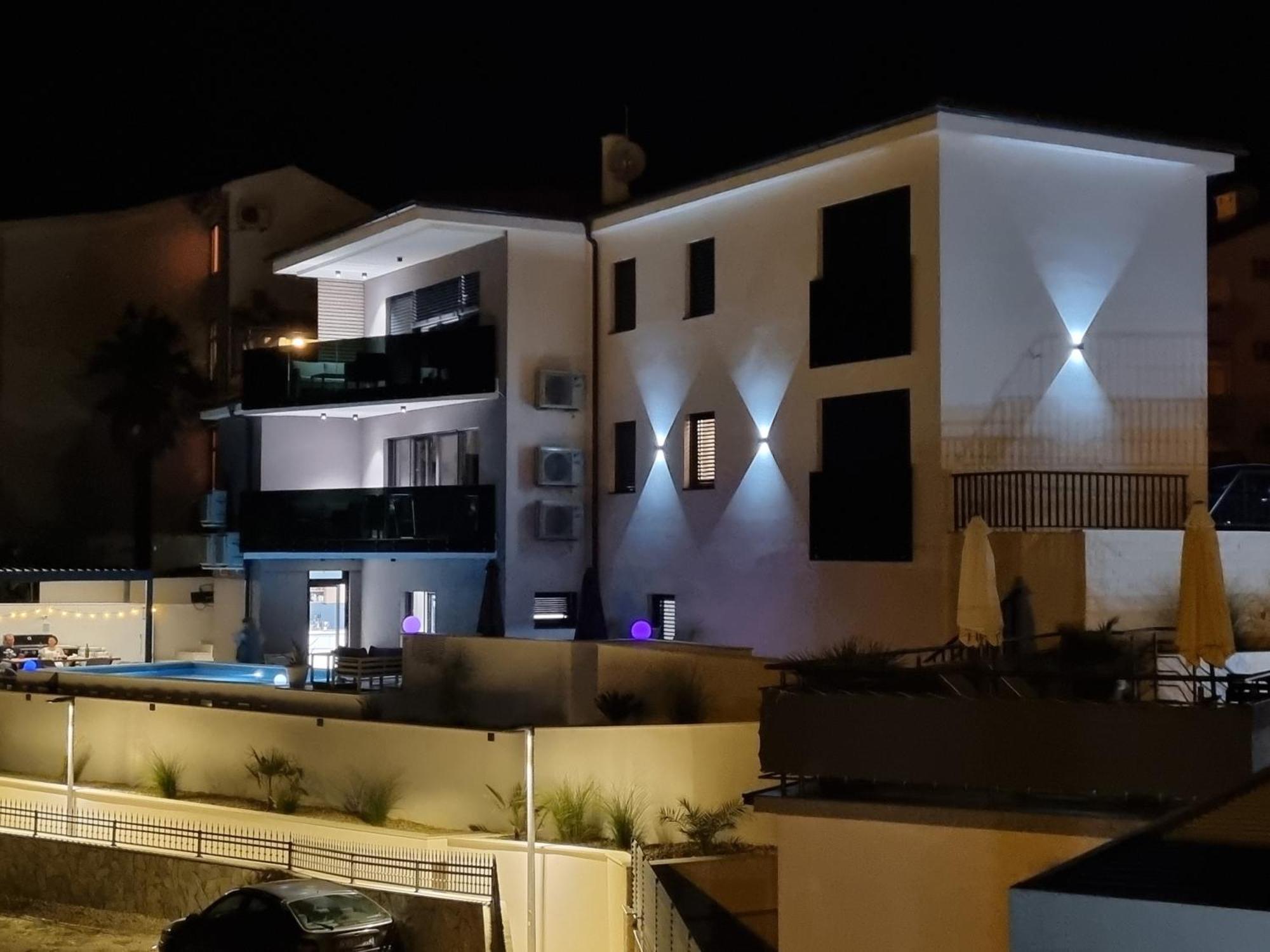 Villa Aurea Apartments Malinska De Luxe Exterior photo