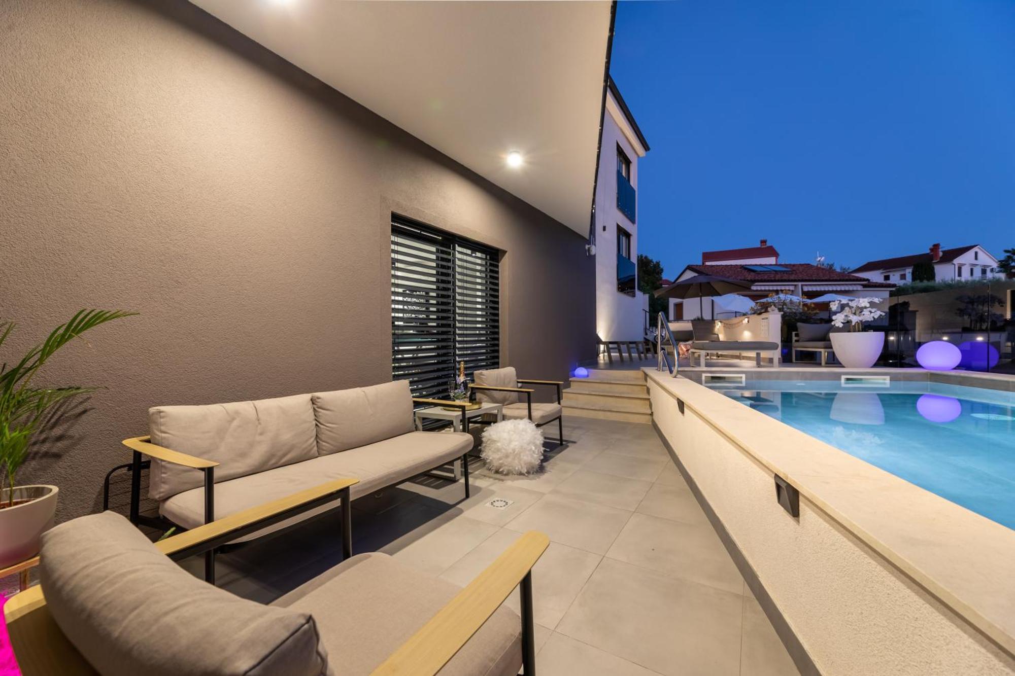 Villa Aurea Apartments Malinska De Luxe Exterior photo